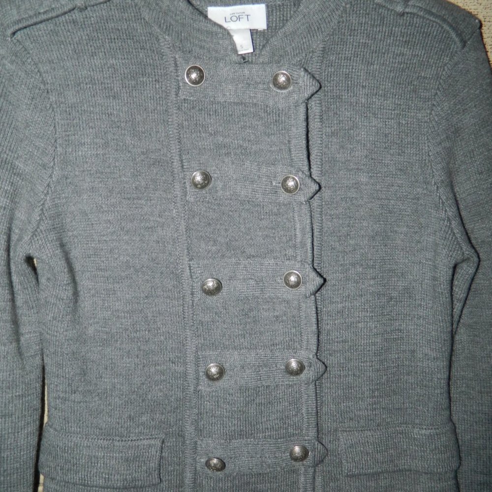 Ann Taylor LOFT Military Style Cardigan Sweater Size S (O-24) - Picture 2 of 5